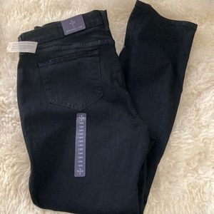 NWT NYDJ 16W Straight leg black jeans